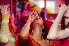 Girls drink alcohol how to leave them